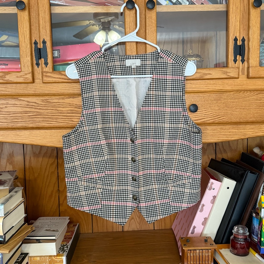 Plaid Tailored Button-Up Vest